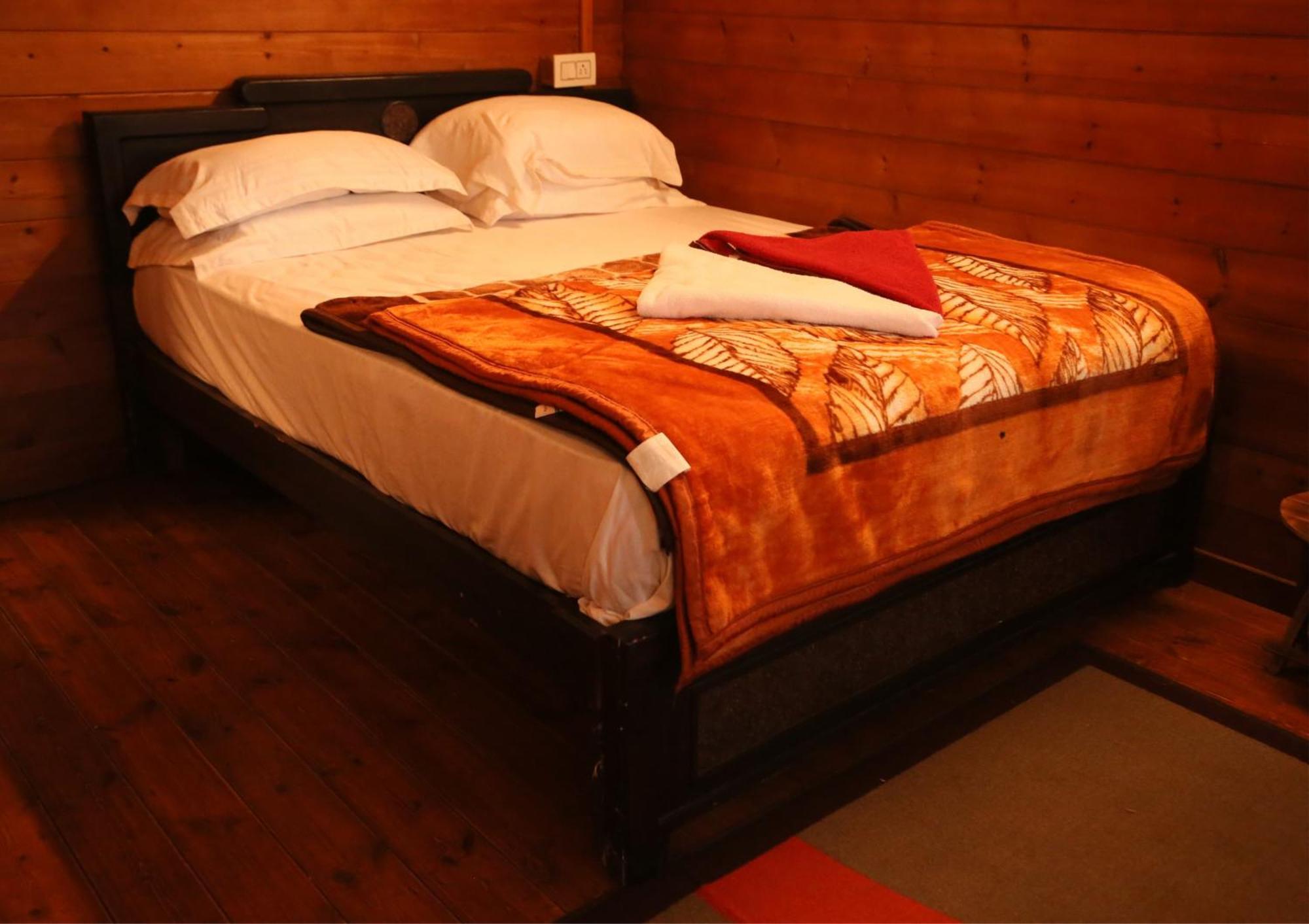 Joy Eco Woodhouse - 5 Bhk House (Adults Only) Villa Udagamandalam Exterior photo